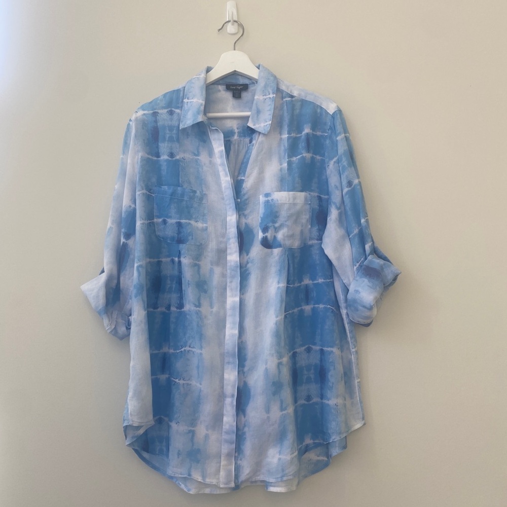 Lord & Taylor Light Blue Tie-Dye Shirt
